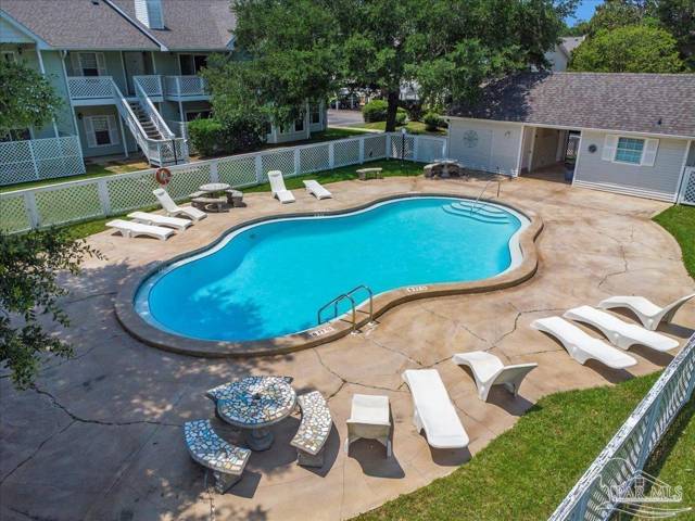 601 E Burgess Rd #C3, Pensacola 32504 home for sale