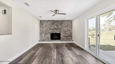 118 Carolina Avenue, Lynn Haven FL - photo 8 of 37