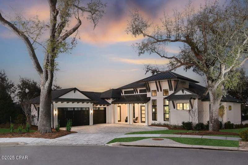 4 bedroom SingleFamilyResidence at 1164 Cove Pointe Drive, Cove Pointe, Panama City — photo 2