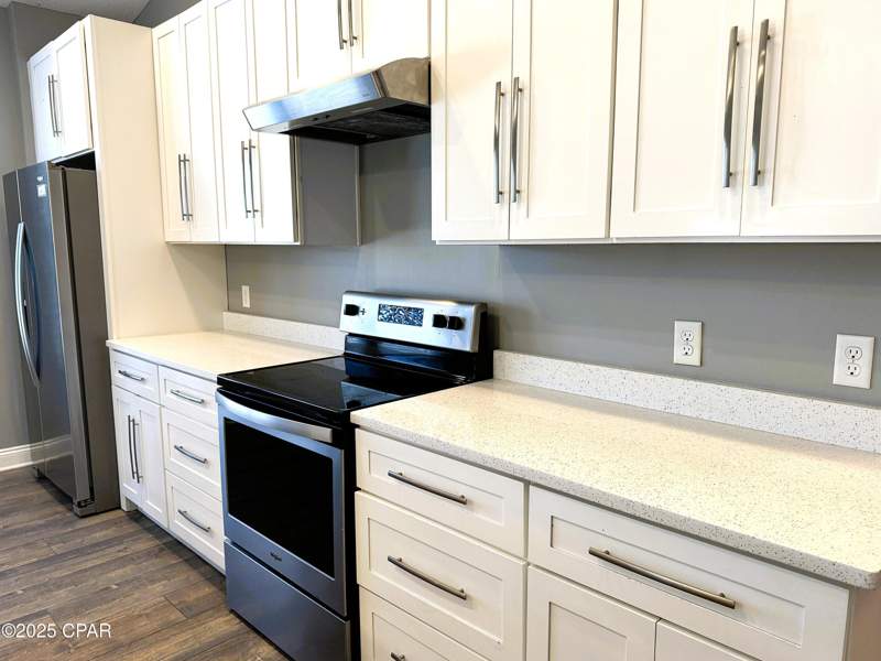 3 bedroom SingleFamilyResidence at 1912 Danford Avenue, Drummond & Ware Add, Panama City — photo 4