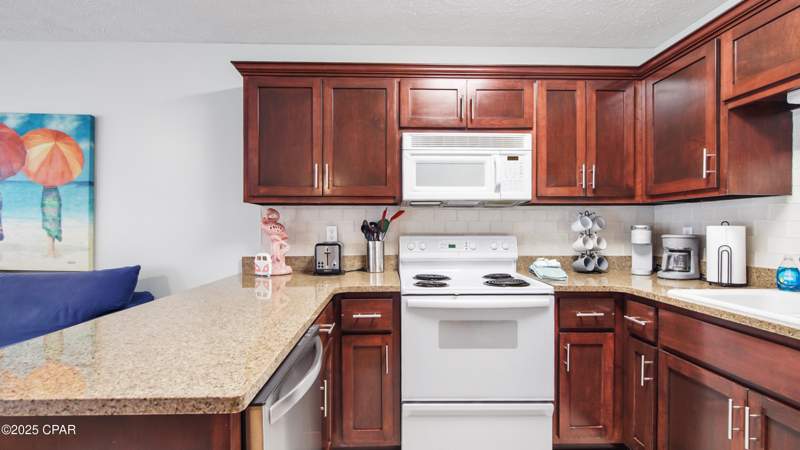 1 bedroom Condominium at 17690 Front Beach C204, Peachtree Place Phase II, Panama City Beach — photo 5