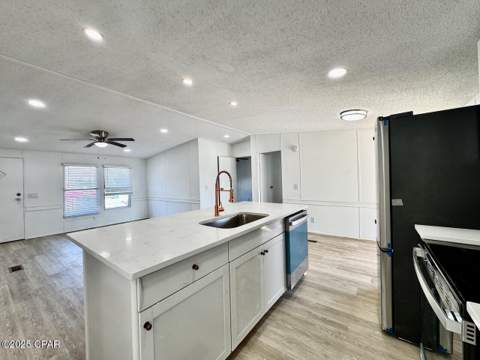 327 Hibiscus Drive, Panama City Beach FL - photo 20 of 49