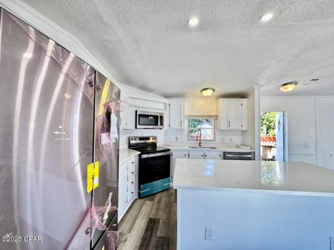 329 Hibiscus Drive, Panama City Beach FL - photo 11 of 42