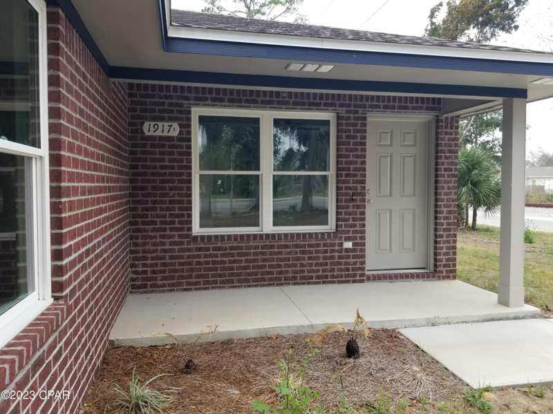 8 bedroom Duplex at 1917Abcd Michigan Avenue, Drummond & Ware Add, Panama City — photo 1