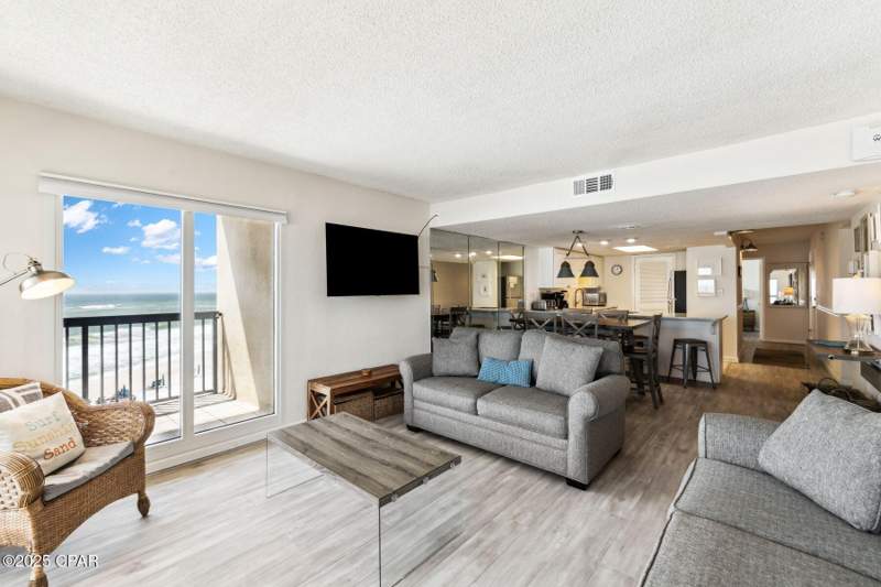 3 bedroom Condominium at 23223 Front Beach Road B2-405, Pinnacle Port Phase 1-C, Panama City Beach — photo 4