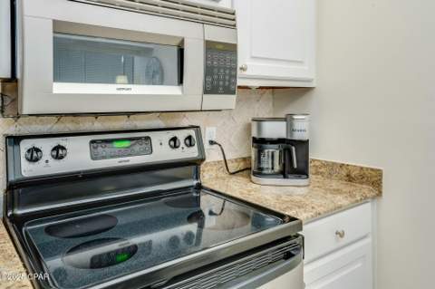 8815 Thomas 305, Panama City FL - photo 22 of 31