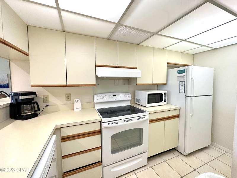 1 bedroom Condominium at 520 N Richard Jackson Boulevard 1714, Edgewater Golf Villas V-A, Panama City Beach — photo 5