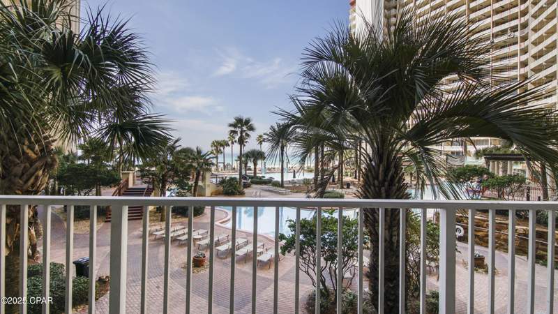 2 bedroom Condominium at 9900 S Thomas 220 Drive 220, Shores Of Panama Phase II, Panama City Beach — photo 4