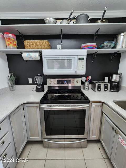 4114 Holiday Drive 6, Panama City FL - photo 7 of 26