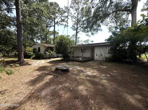 2203 Monument Avenue, Port St Joe FL - photo 10 of 28