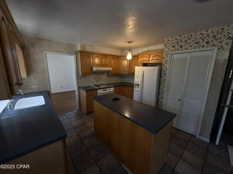 2203 Monument Avenue, Port St Joe FL - photo 12 of 28