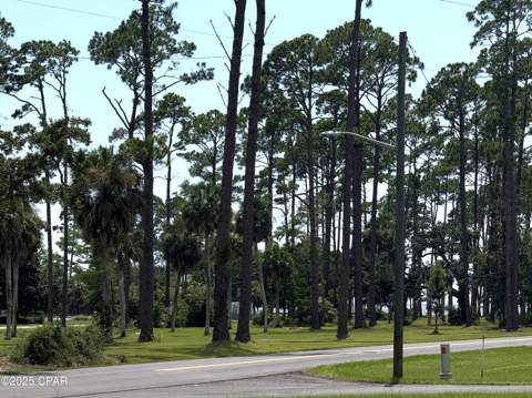 2203 Monument Avenue, Port St Joe FL - photo 17 of 28