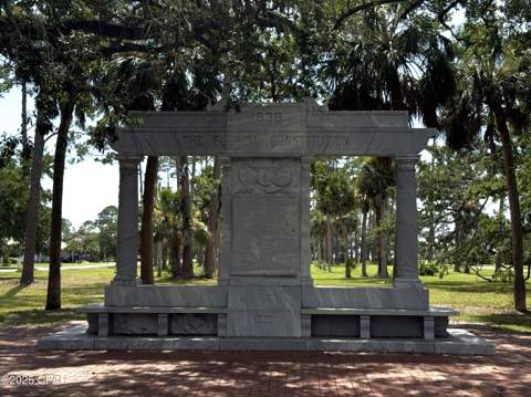 2203 Monument Avenue, Port St Joe FL - photo 23 of 28