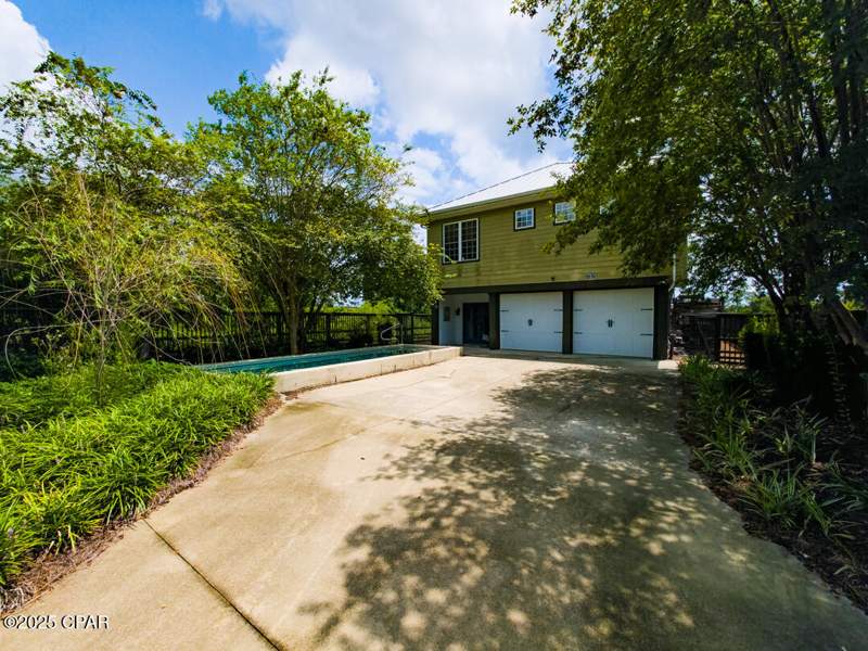 3 bedroom SingleFamilyResidence at 7325 Suwanee Ave Avenue, Fanning Oaks, Southport — photo 4