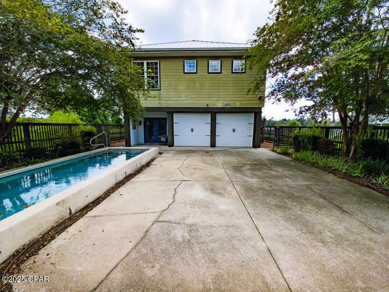 3 bedroom SingleFamilyResidence at 7325 Suwanee Ave Avenue, Fanning Oaks, Southport — photo 5