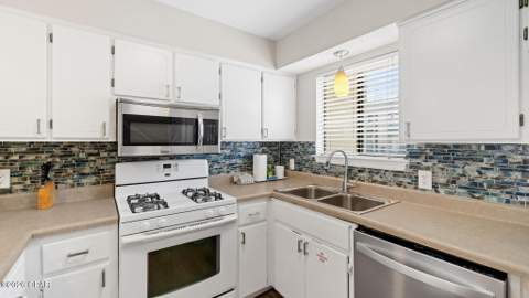 235 Saint Katherine Boulevard, Panama City Beach FL - photo 8 of 46