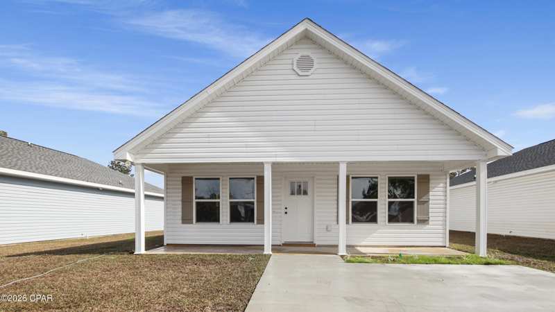 3 bedroom SingleFamilyResidence at 1142 Mulberry Avenue, N Highland, Panama City — photo 1