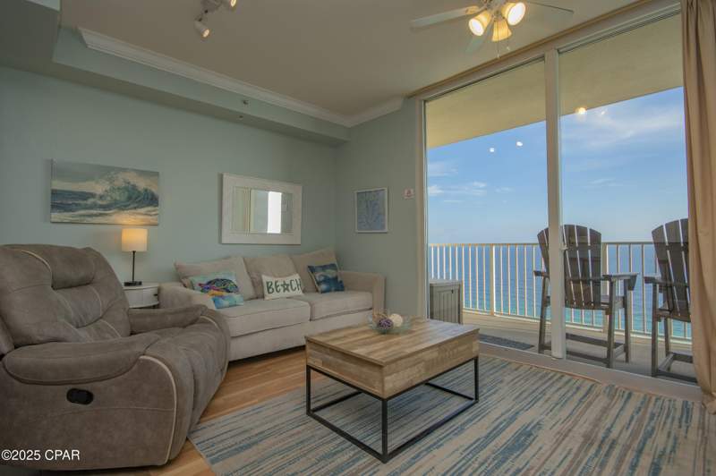 1 bedroom Condominium at 16819 Front Beach Road 2006, Tidewater Beach Phase I, Panama City Beach — photo 3