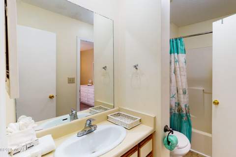 145 Robin Lane, Panama City Beach FL - photo 11 of 24
