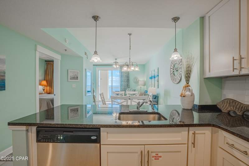 2 bedroom Condominium at 11807 Front Beach Road 1902, Grand Panama Beach Resort, Panama City Beach — photo 4