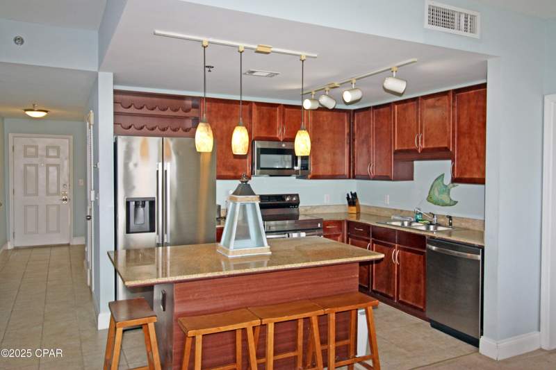 2 bedroom Condominium at 9902 S Thomas Drive 1828, Laketown Wharf, Panama City Beach — photo 2