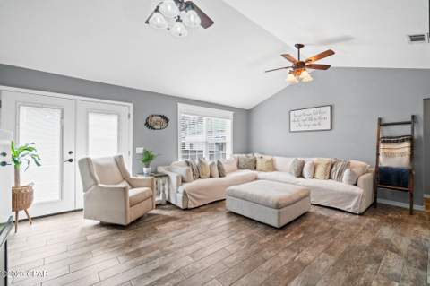 1528 Hilltop Drive, Bonifay FL - photo 9 of 92