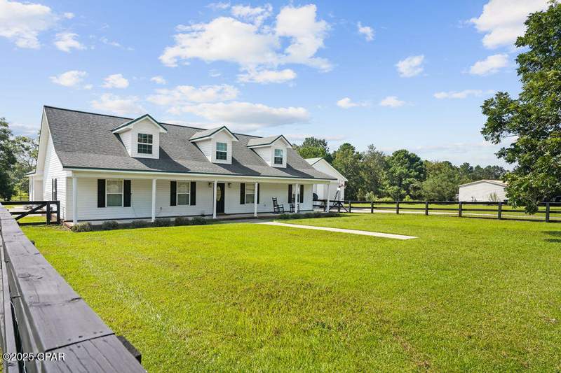 4 bedroom SingleFamilyResidence at 1528 Hilltop Drive, Twin Lakes, Bonifay — photo 4