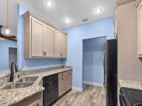 1008 E 10th Street, Lynn Haven FL - photo 16 of 42