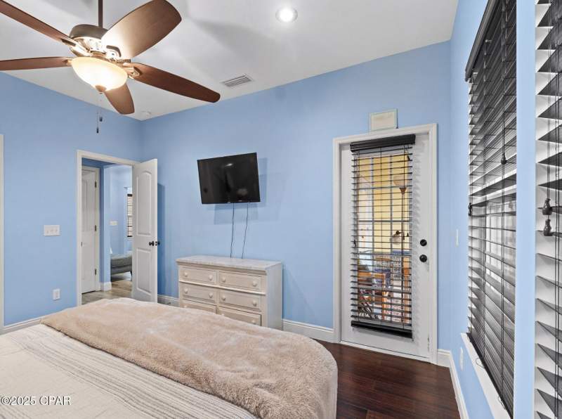 3 bedroom SingleFamilyResidence at 1008 E 10th Street, Lynn Haven, Lynn Haven — photo 4