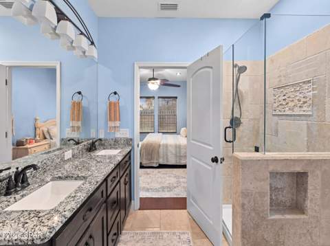 1008 E 10th Street, Lynn Haven FL - photo 6 of 42