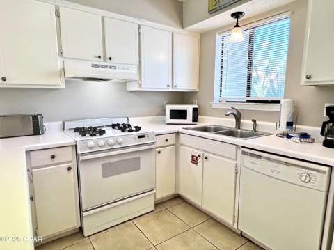 167 Kimberly Drive, Panama City Beach FL - photo 11 of 60