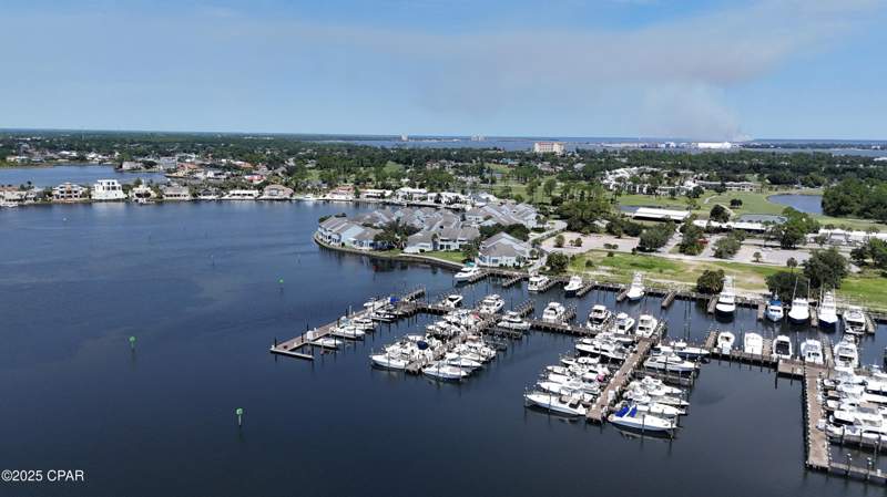 2 bedroom Condominium at 4620 Bay Point Road 1043, Marina Club Village, Panama City Beach — photo 4