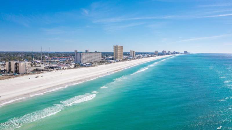 2 bedroom Condominium at 9450 S Thomas Drive 209C, Boardwalk Central, Panama City Beach — photo 4