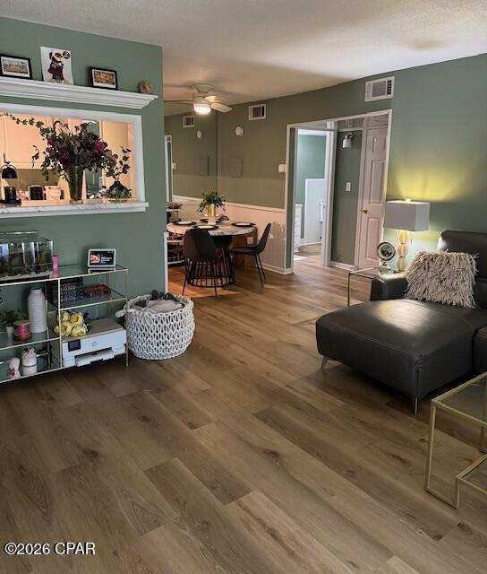 1 bedroom Condominium at 2100 W Beach Drive H103, Landmark On St. Andrews Bay, Panama City — photo 1