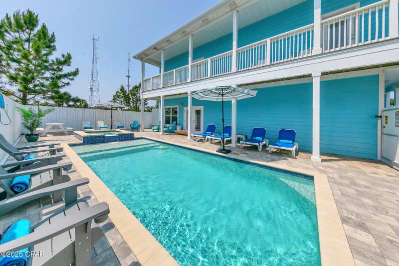 5 bedroom SingleFamilyResidence at 522 Lyndell Lane, Lyndell By The Sea, Panama City Beach — photo 1