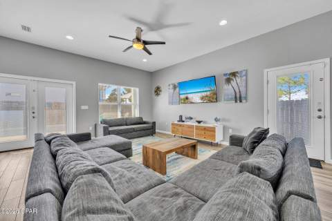 522 Lyndell Lane, Panama City Beach FL - photo 14 of 52