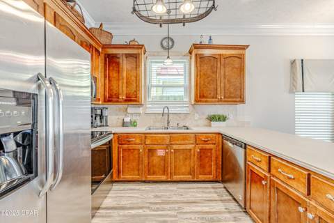 5312 Thomas Drive, Panama City Beach FL - photo 16 of 68