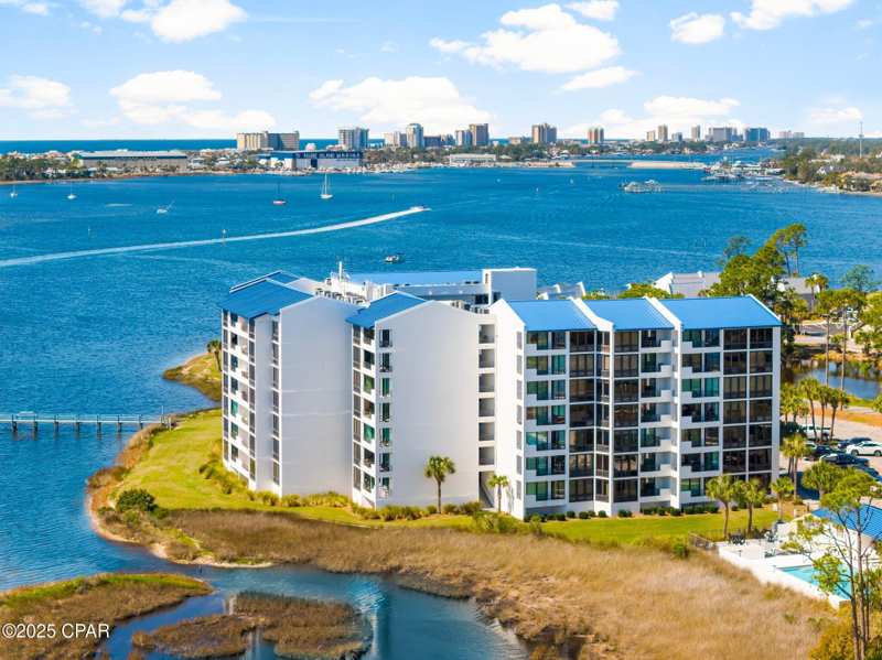 1 bedroom Condominium at 4600 Kingfish Lane 508, Lagoon Towers Phase I, Panama City — photo 1