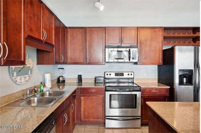 1 bedroom Condominium at 9860 S Thomas Drive 2119, Laketown Wharf, Panama City — photo 5