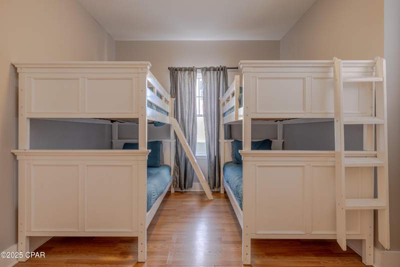 3 bedroom SingleFamilyResidence at 8410 Thomas Drive 4, Seaview Village, Panama City Beach — photo 4