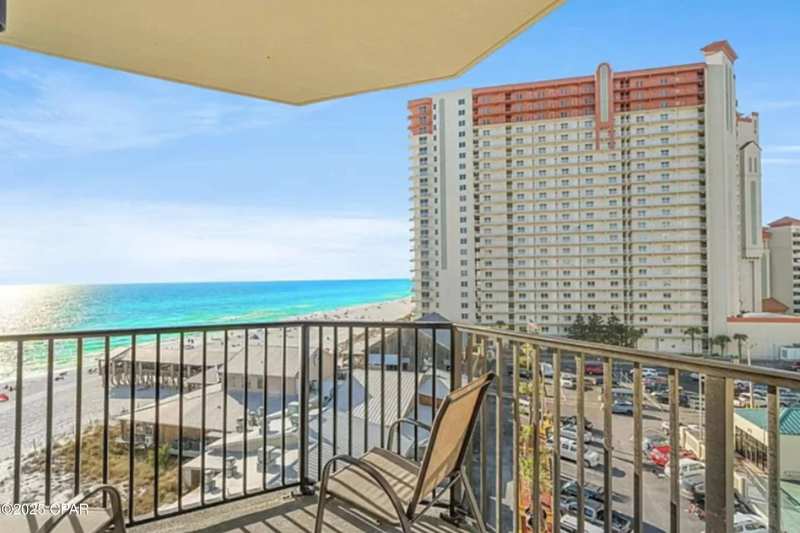 1 bedroom Condominium at 9850 S Thomas Drive 812W, Sunbird Condo, Panama City — photo 1