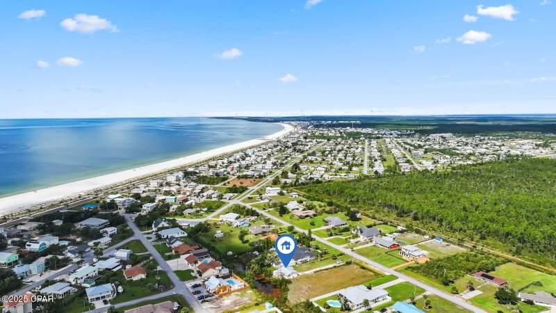 3 bedroom SingleFamilyResidence at 57 1st Street, Mexico Beach Unit 9, Mexico Beach — photo 2