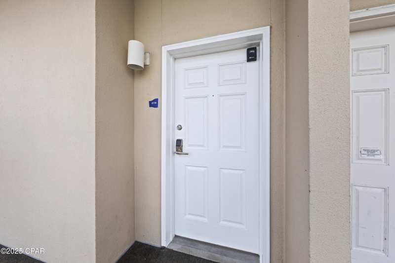 1 bedroom Condominium at 9860 S Thomas Drive 2116, Laketown Wharf Phase II, Panama City — photo 1