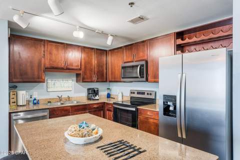 9860 S Thomas Drive 622, Panama City FL - photo 9 of 32
