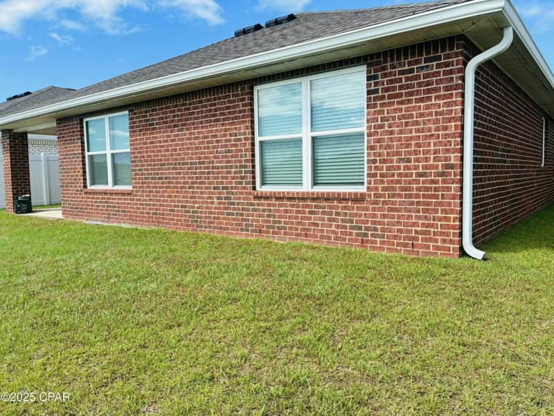 4 bedroom SingleFamilyResidence at 6444 Slabinski Lane, Liberty, Panama City — photo 3