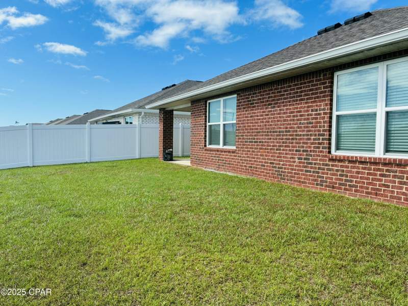 4 bedroom SingleFamilyResidence at 6444 Slabinski Lane, Liberty, Panama City — photo 4