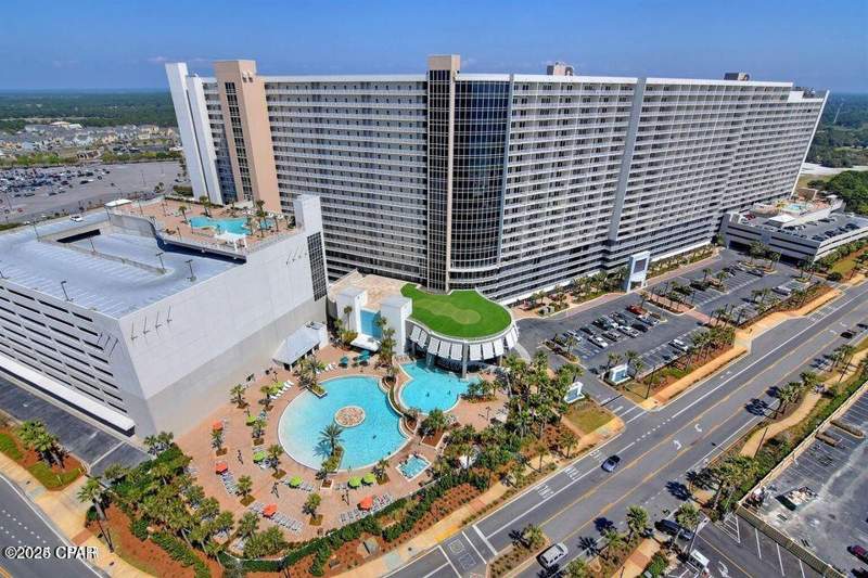 1 bedroom Condominium at 9902 S Thomas Drive 1237, Laketown Wharf, Panama City — photo 3