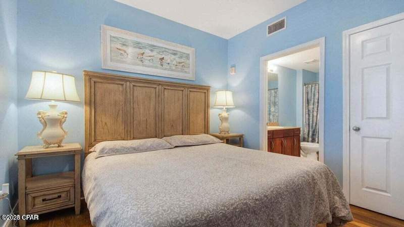 1 bedroom Condominium at 9902 S Thomas Drive 1237, Laketown Wharf, Panama City — photo 5