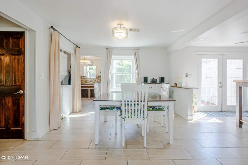 3 bedroom SingleFamilyResidence at 1720 Sherman Avenue, St. Andrews Bay Dev. Co., Panama City — photo 4