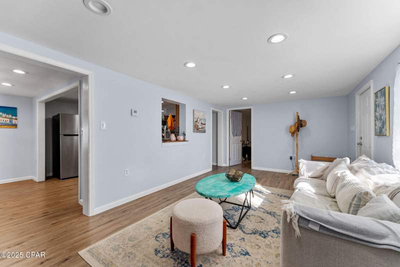 3 bedroom ManufacturedHome at 125 N Vestavia Street, Miramar Heights, Panama City Beach — photo 4